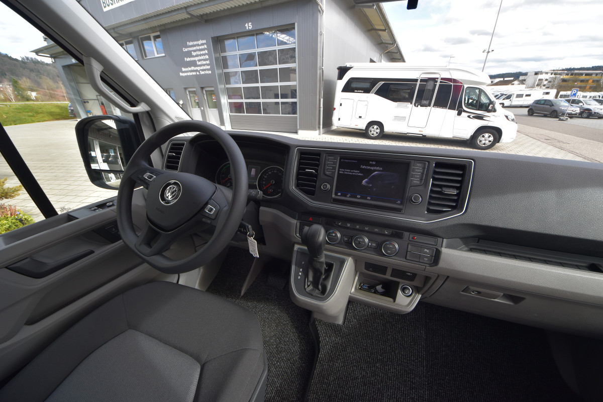 VW eCrafter weiss Schulbus mit 21+1 SitzplÃ¤tze - Bild 7