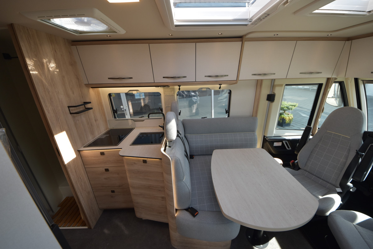 Eura Mobil Integra Line IL 720 EB - Immagine 23