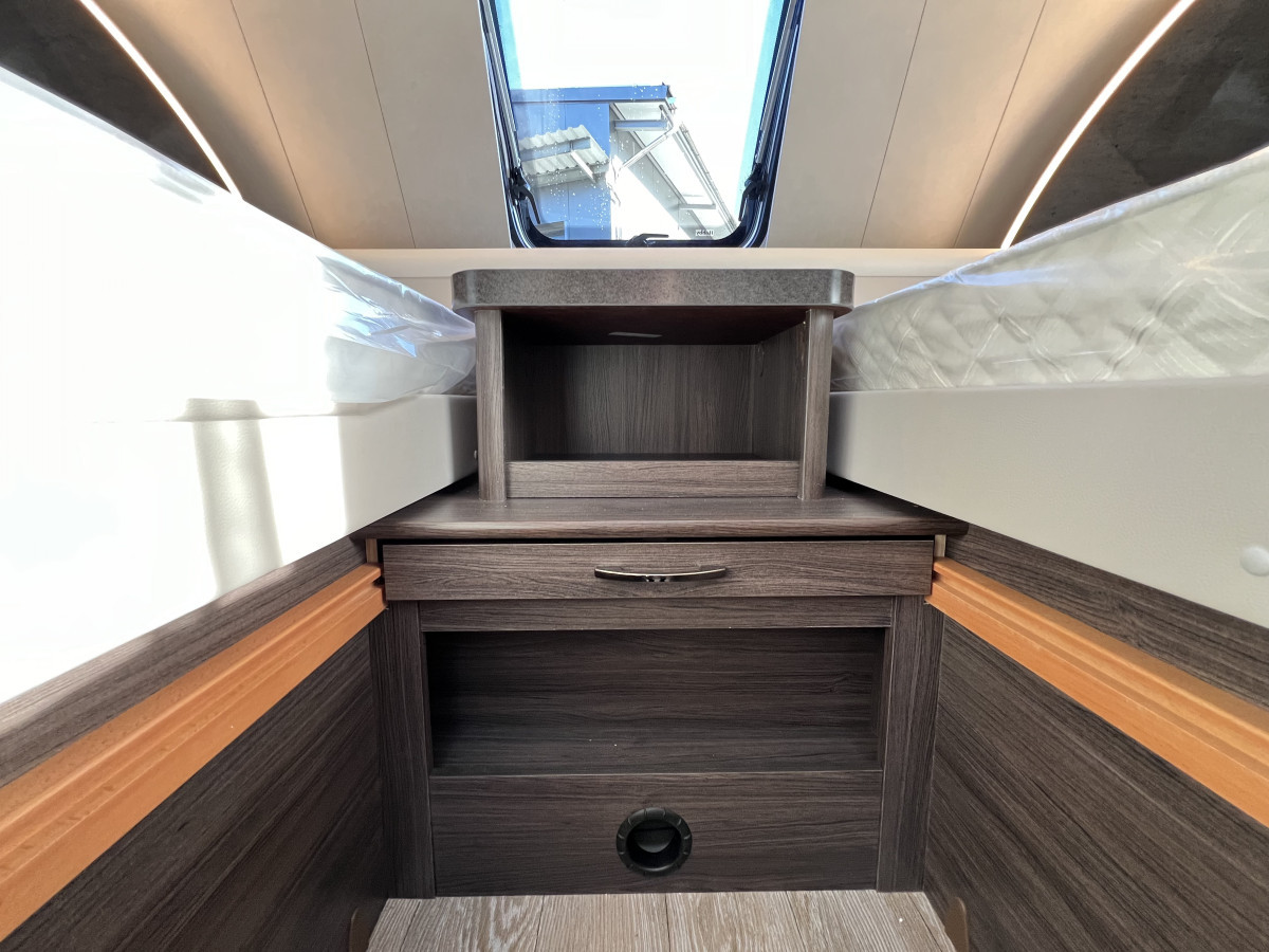 Hobby 560 UL Prestige - Image 19