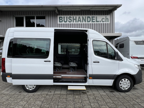 Mercedes 317 Sprinter 13 SitzplÃ¤tze