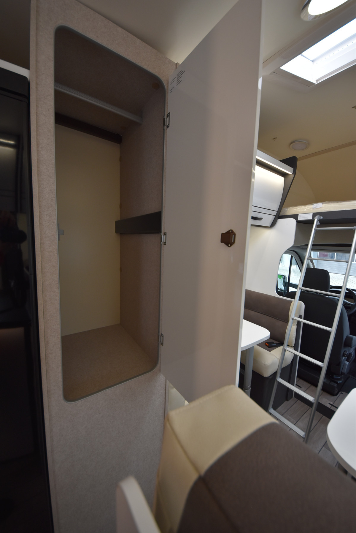 Forster-Reisemobile FA 699 VB - Bild 24