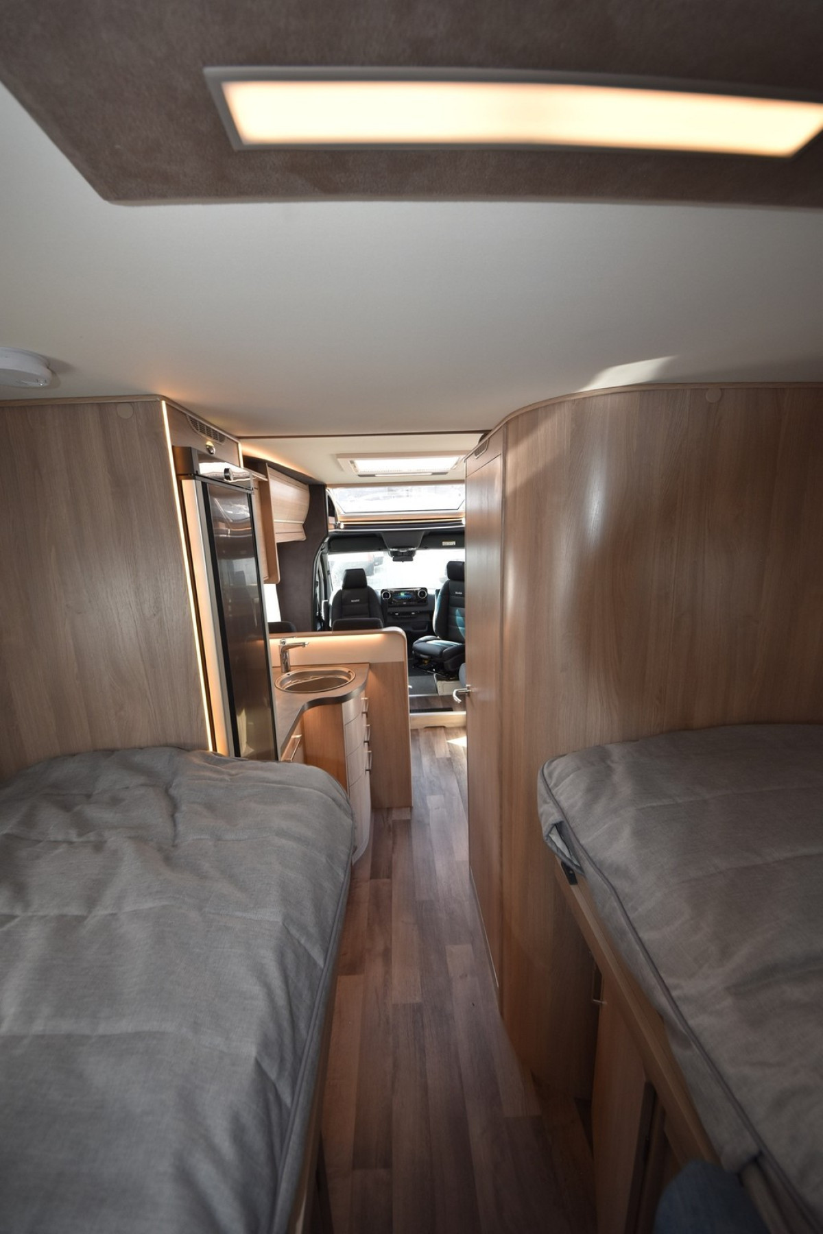 KABE Novum 750 LGB Light - Image 34
