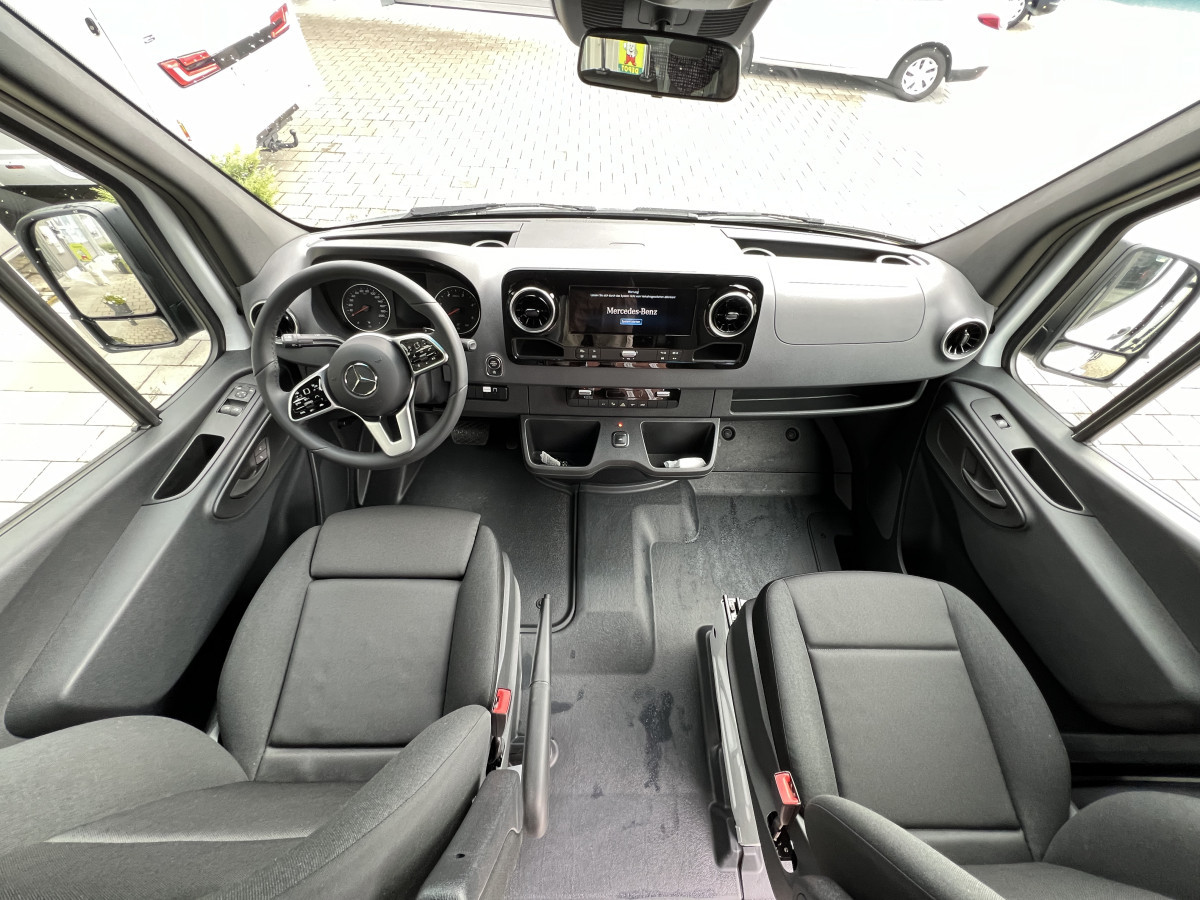 Mercedes 317 Sprinter 13 SitzplÃ¤tze - Bild 8
