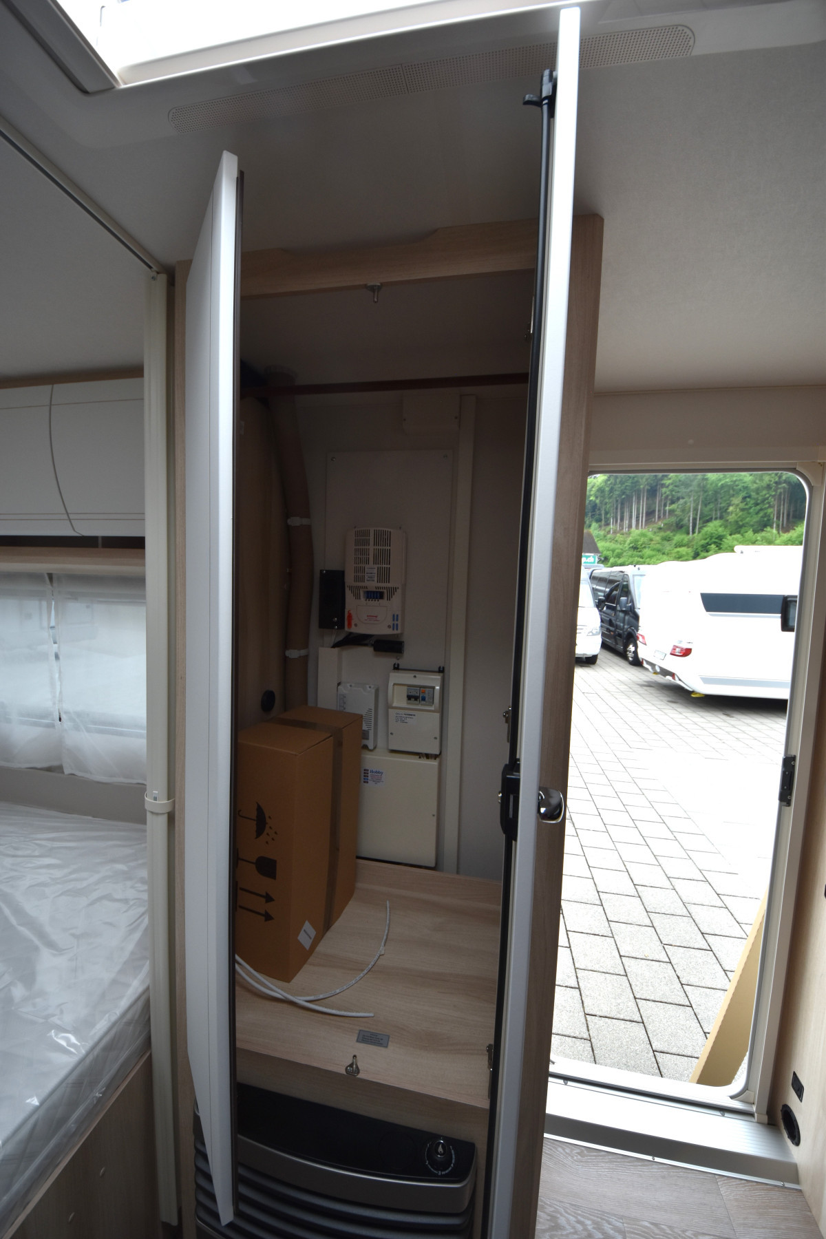 Hobby 460 UFe De Luxe - Image 33