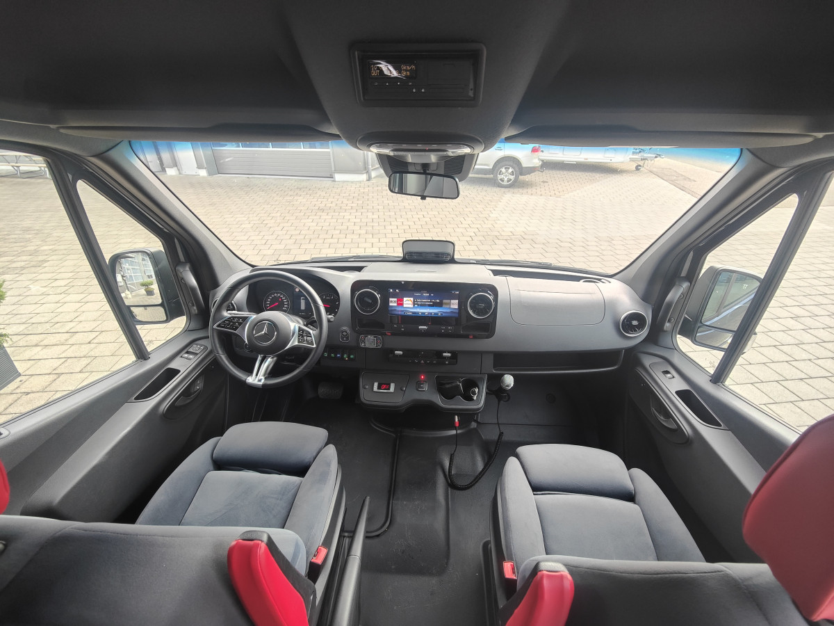 Mercedes 519 VIP Midibus mit 17 SitzplÃ¤tze - Bild 8