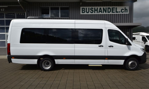 Mercedes 519 Schulbus 31+1+1 = 33 SitzplÃ¤tze