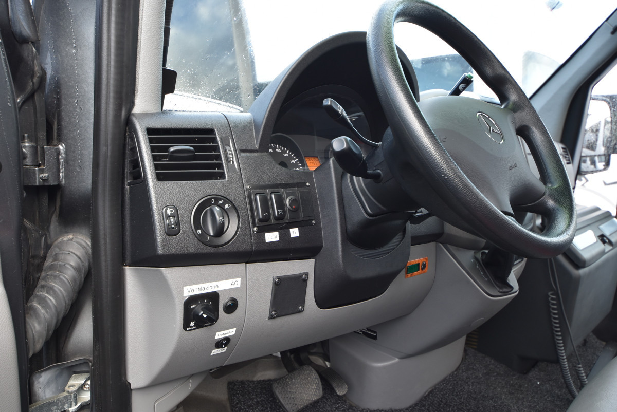Mercedes-Benz Sprinter 519, Panoramique Bus - Bild 7