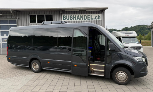 Mercedes 519 VIP mit Panoramaverglasung 17 / 21 PlÃ¤tze