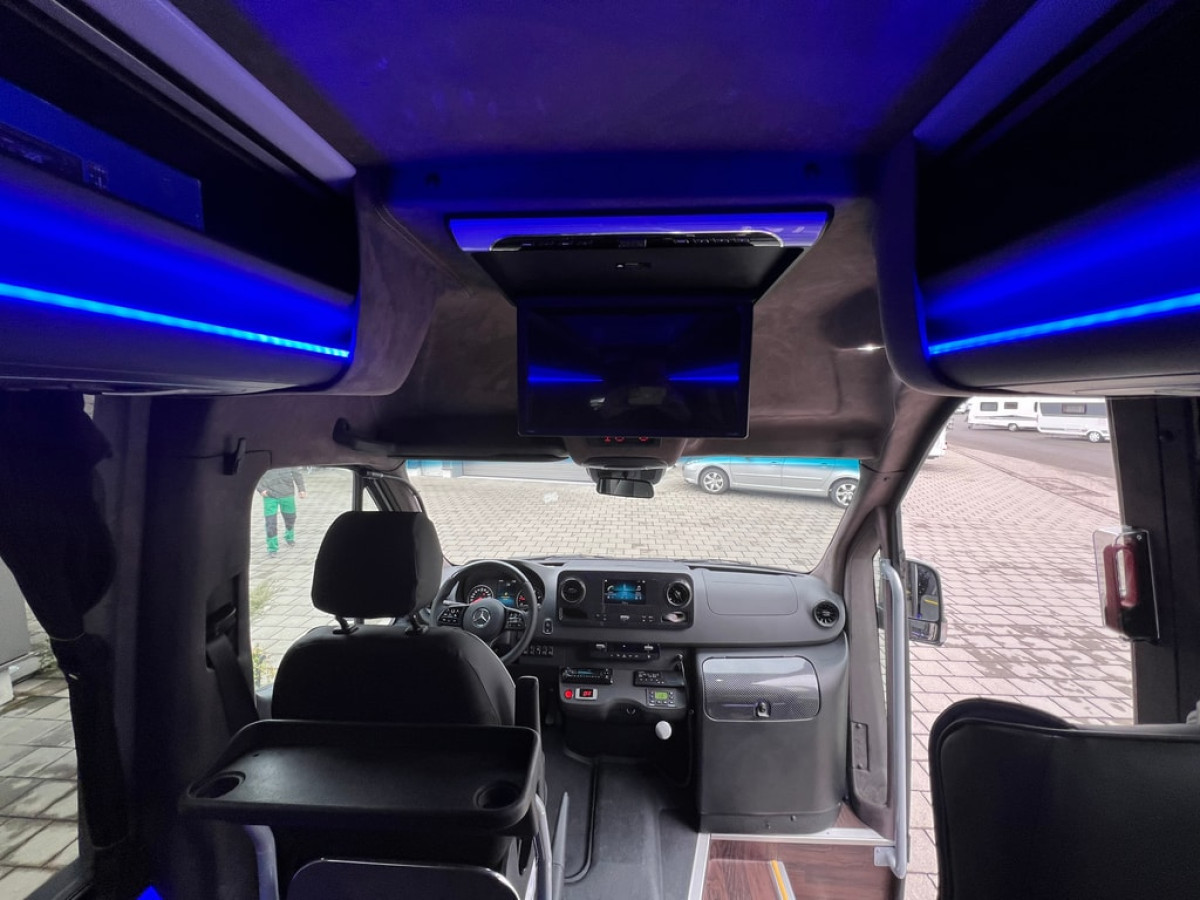 MERCEDES-BENZ Sprinter 519 VIP (F04) - Bild 14