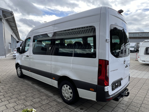 Mercedes 317 Sprinter 13 SitzplÃ¤tze
