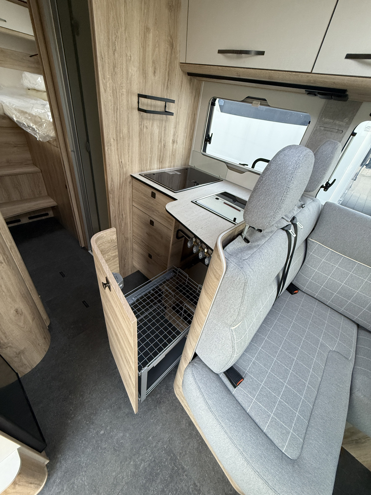 Eura Mobil Integra Line IL 720 EB - Immagine 28