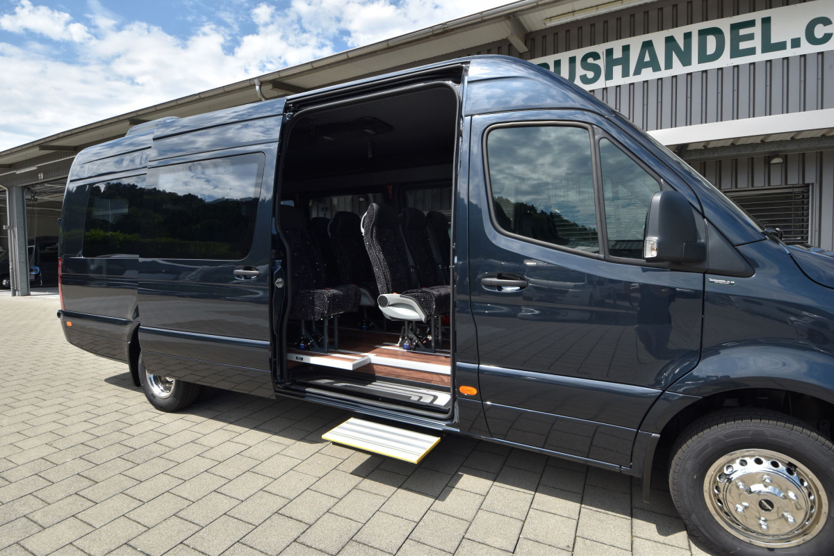 MERCEDES-BENZ 519 VIP Midibus 21 PlÃ¤tze - Bild 6