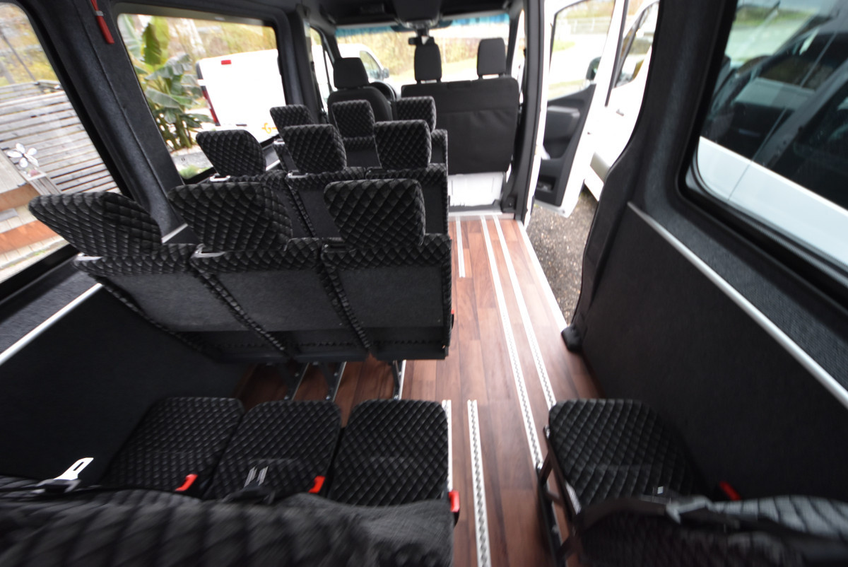 Mercedes 312 eSprinter Elektro Schulbus - Bild 6