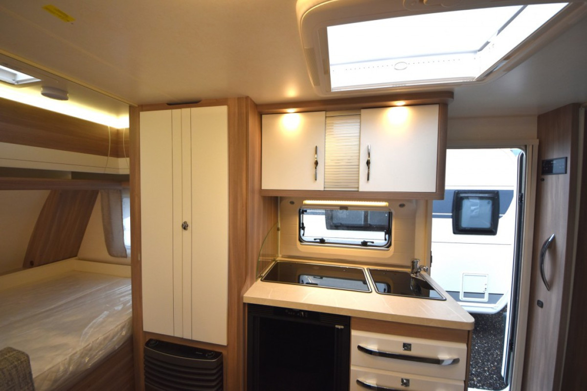 HOBBY 470 KMF Ontour - Image 13
