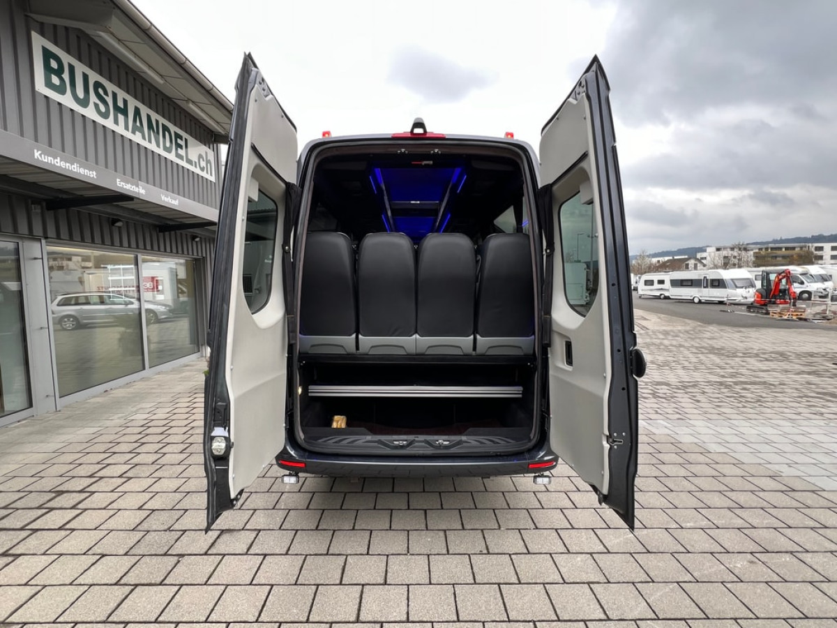 MERCEDES-BENZ Sprinter 519 VIP (F04) - Bild 7