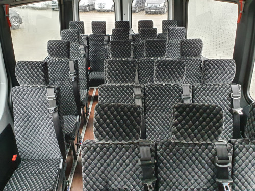 Mercedes 519 Schulbus 31+1+1 = 33 SitzplÃ¤tze