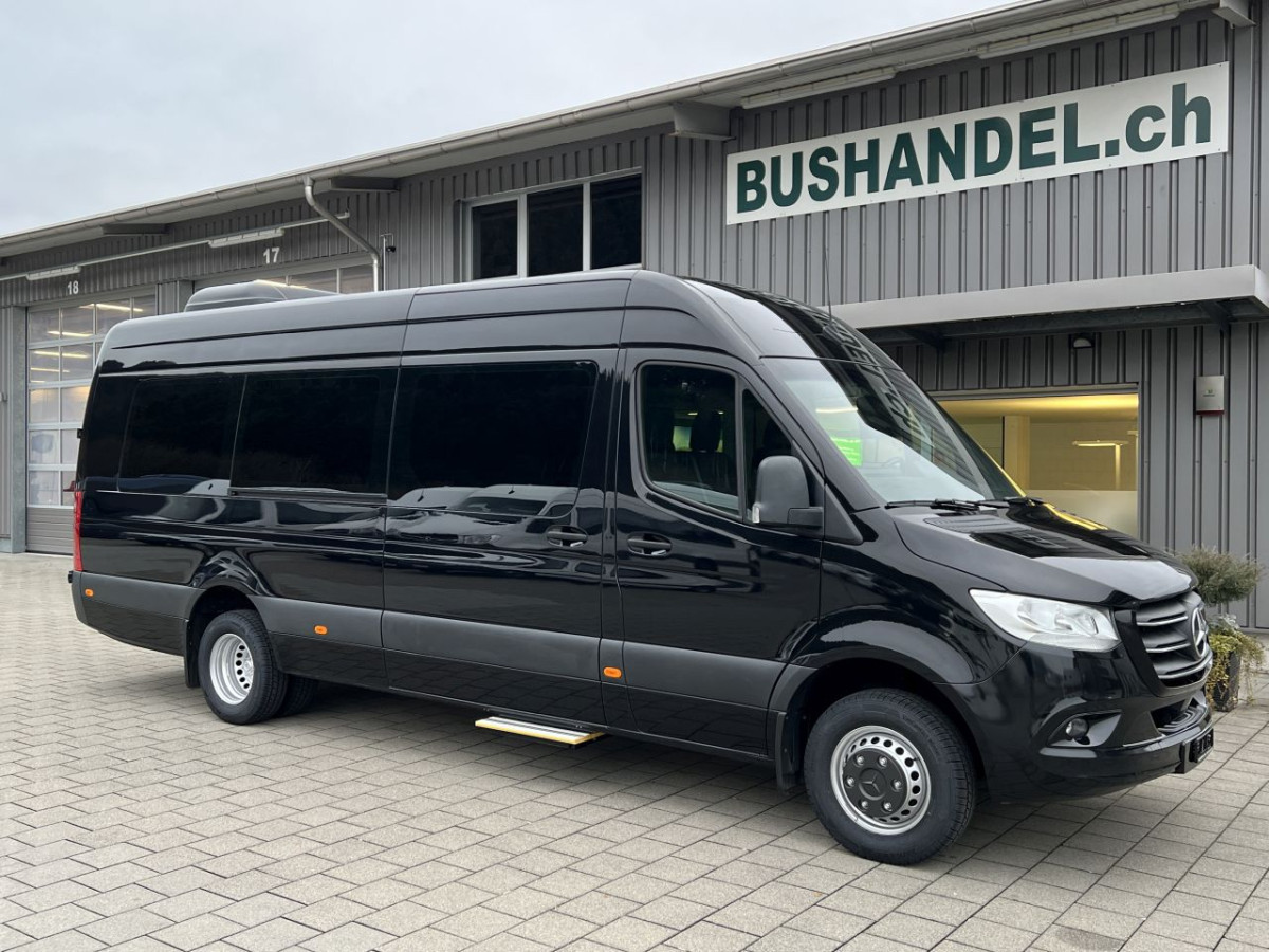 Mercedes 519 cdi VIP Midibus mit 17/22 SitzplÃ¤tzen schwarz metalisiert - Bild 1
