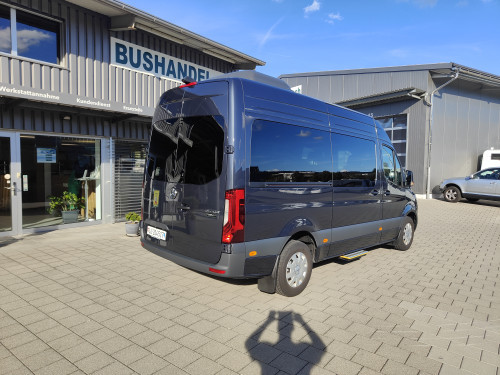 Mercedes 317 VIP Kleinbus total 13 PlÃ¤tze