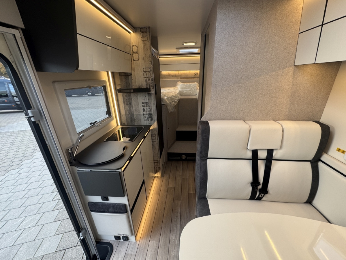 Forster-Reisemobile FT 669 EBN - Bild 10