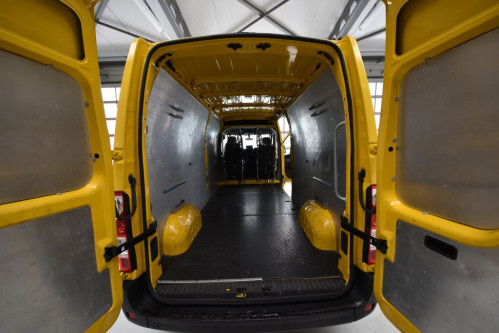 Renault Master T35 dCi 130 L3H2 giallo con 1 sedile conducente e 1 sedile passeggero