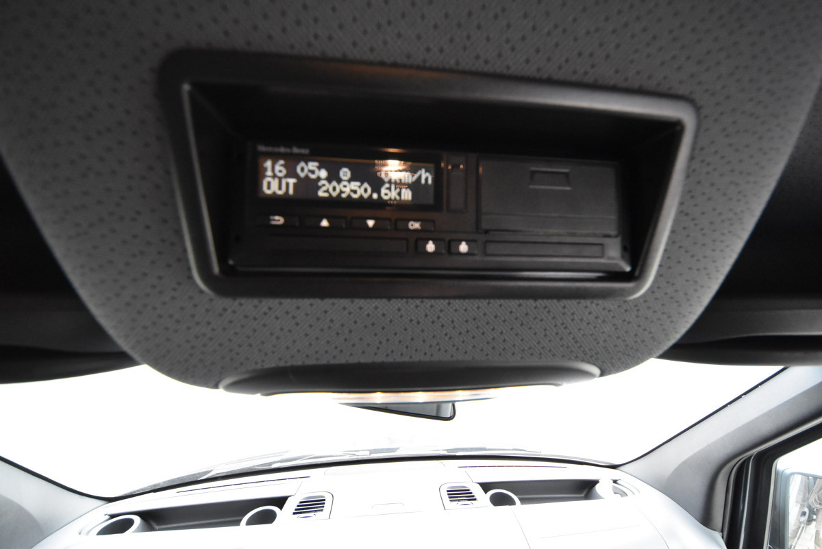 Minibus MERCEDES-BENZ 317 CDI VIP - Photo 20