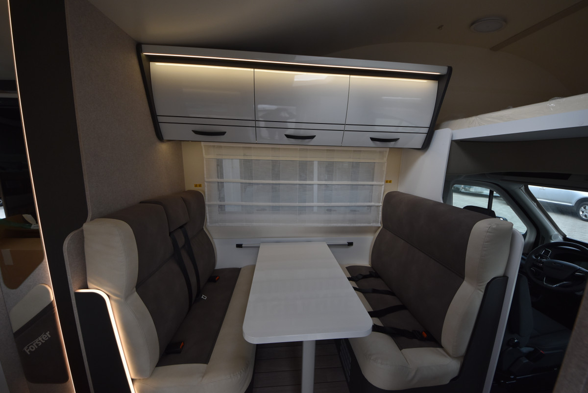 Forster-Reisemobile Alkoven FA 699 DVB - Bild 14