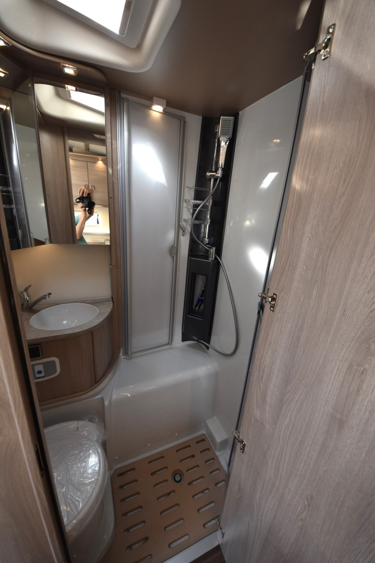 KABE Novum 750 LGB Light - Image 36
