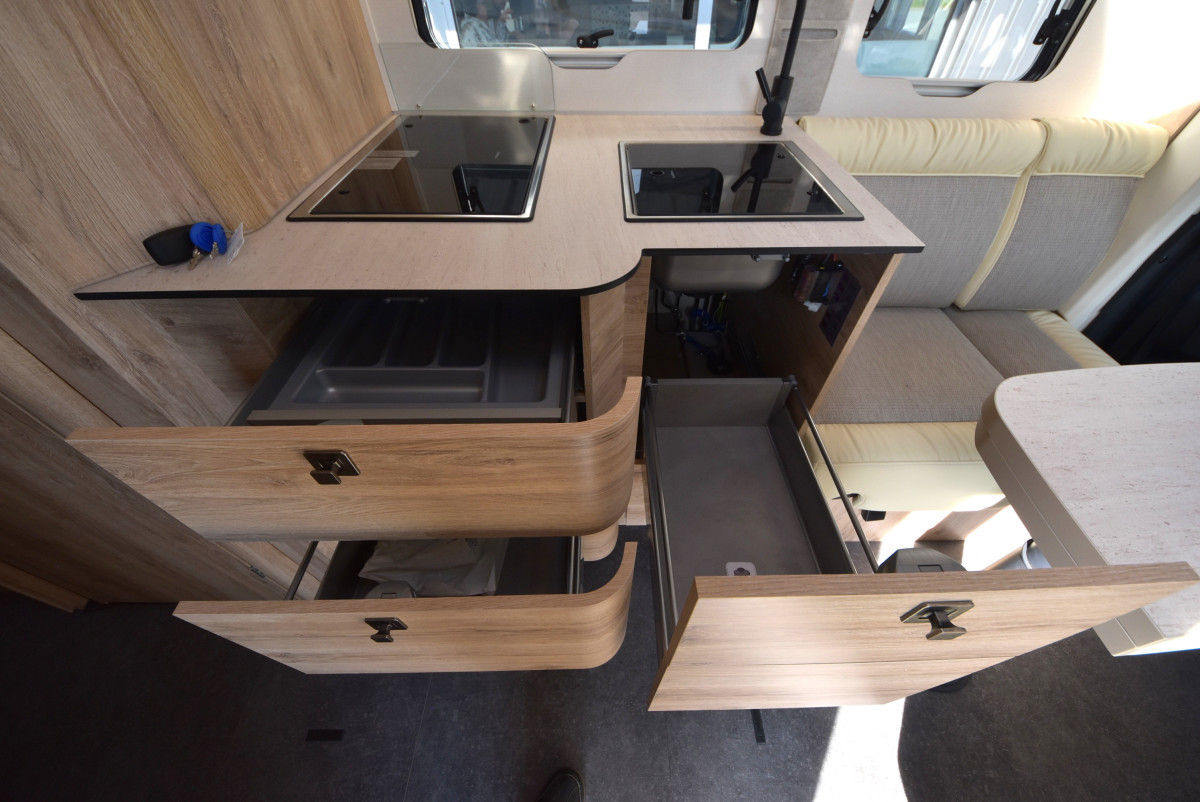 Eura Mobil Profila T 726 EF Freestyle - Bild 23