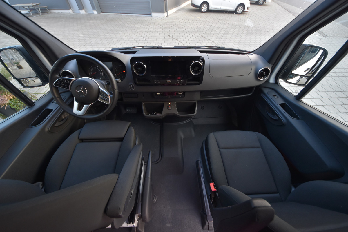 Mercedes 519 mit 17/21 SitzplÃ¤tzen - Bild 4
