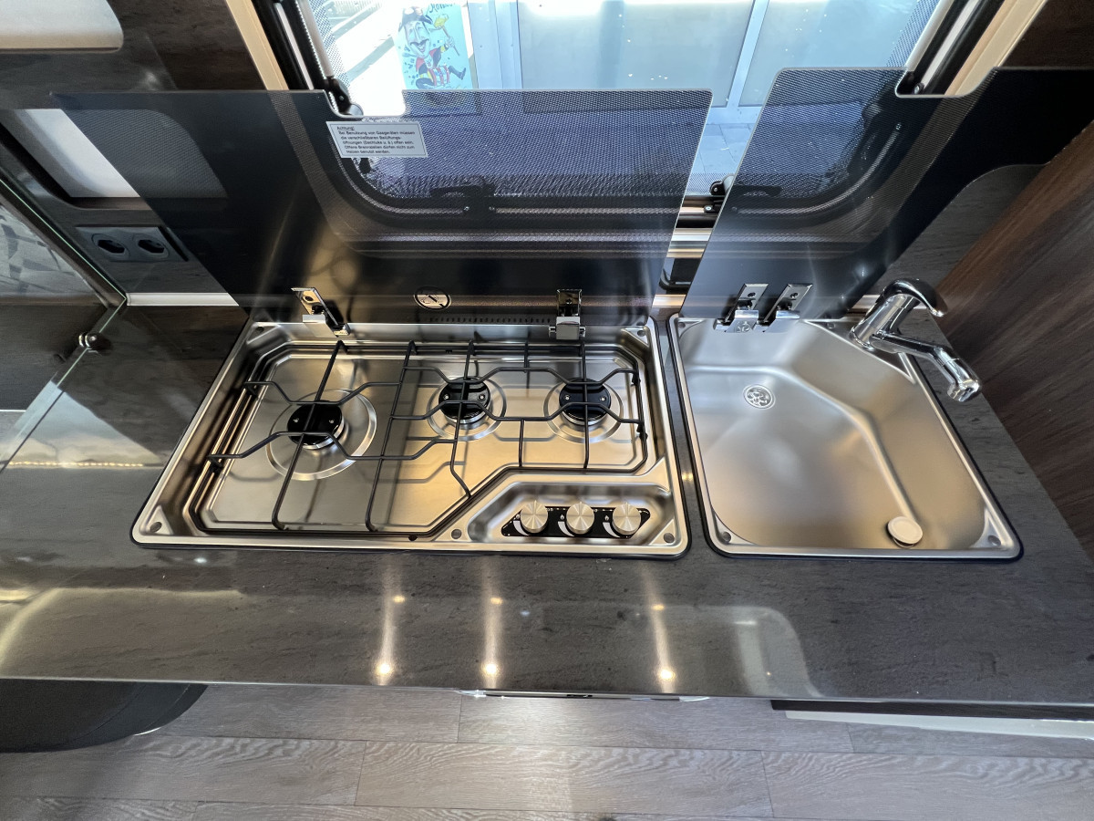 Hobby 560 UL Prestige - Image 13