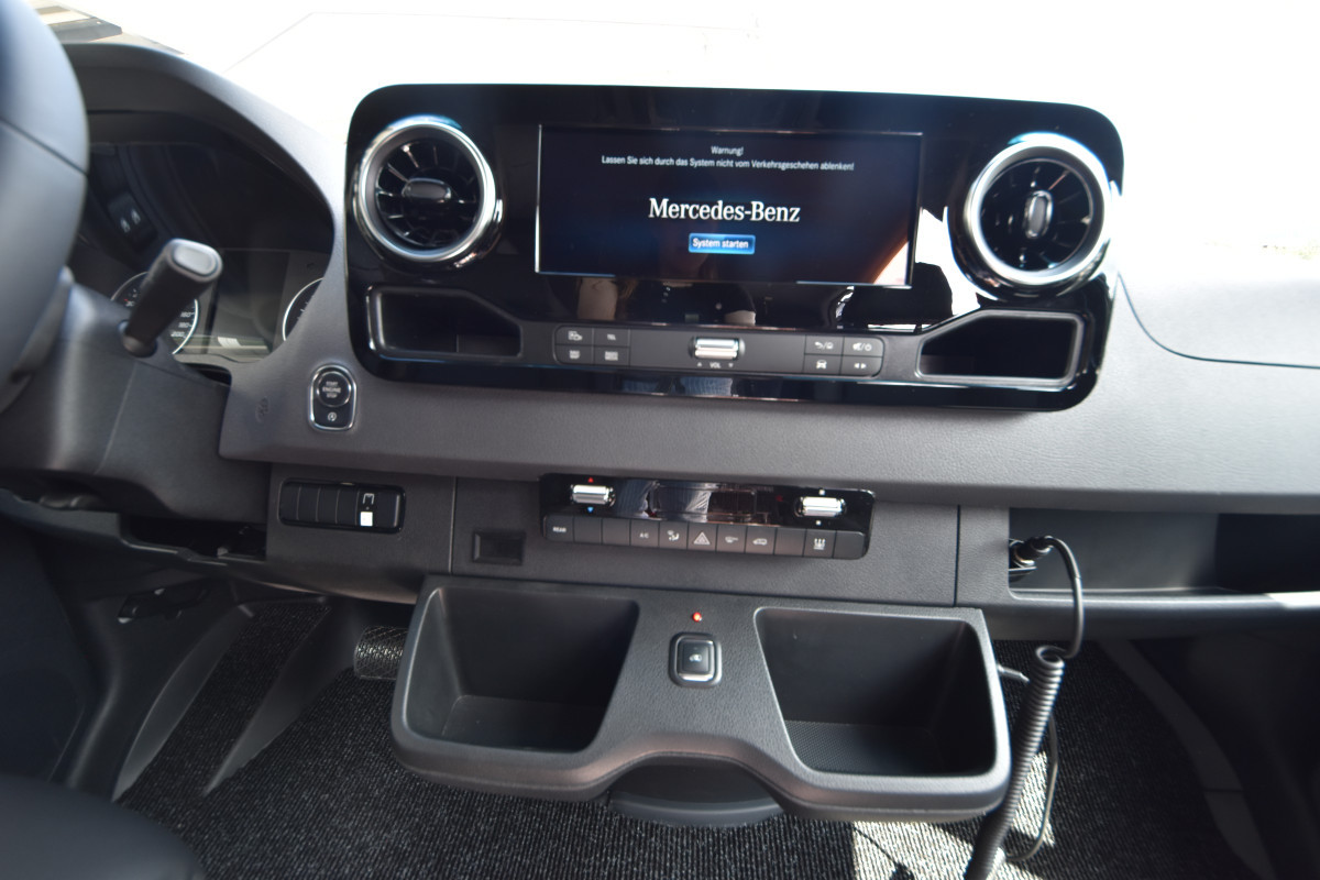 Mercedes 519 VIP Midibus mit 17/21 PlÃ¤tze - Bild 9