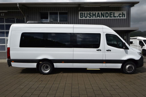 Mercedes 519 Schulbus mit total 35 PlÃ¤tze