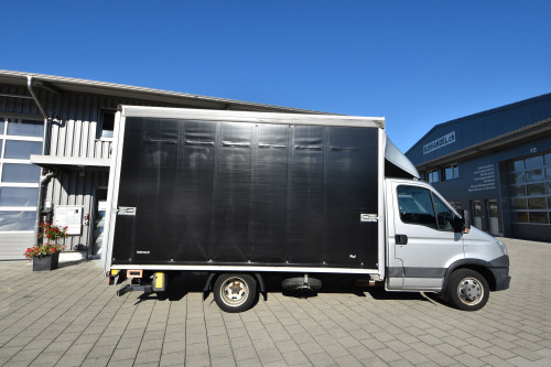 Iveco 35C15 Lieferwagen mit Schiebeverdeck und HebebÃ¼hne