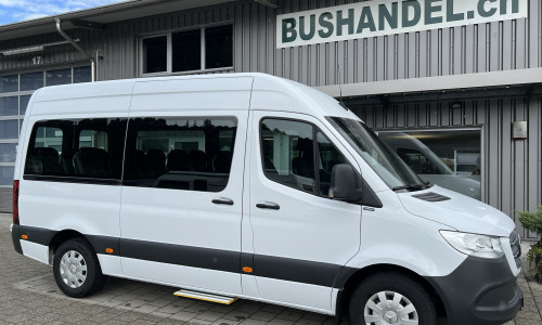 Mercedes 317 Sprinter Schulbus 22 SitzplÃ¤tze