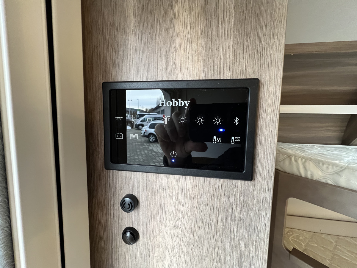 Hobby 560 KMFe Excellent Edition - Image 14