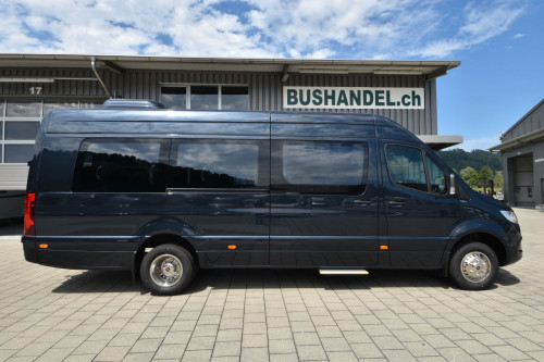 Mercedes 519 VIP mit total 17/21 PlÃ¤tzen mit Telma