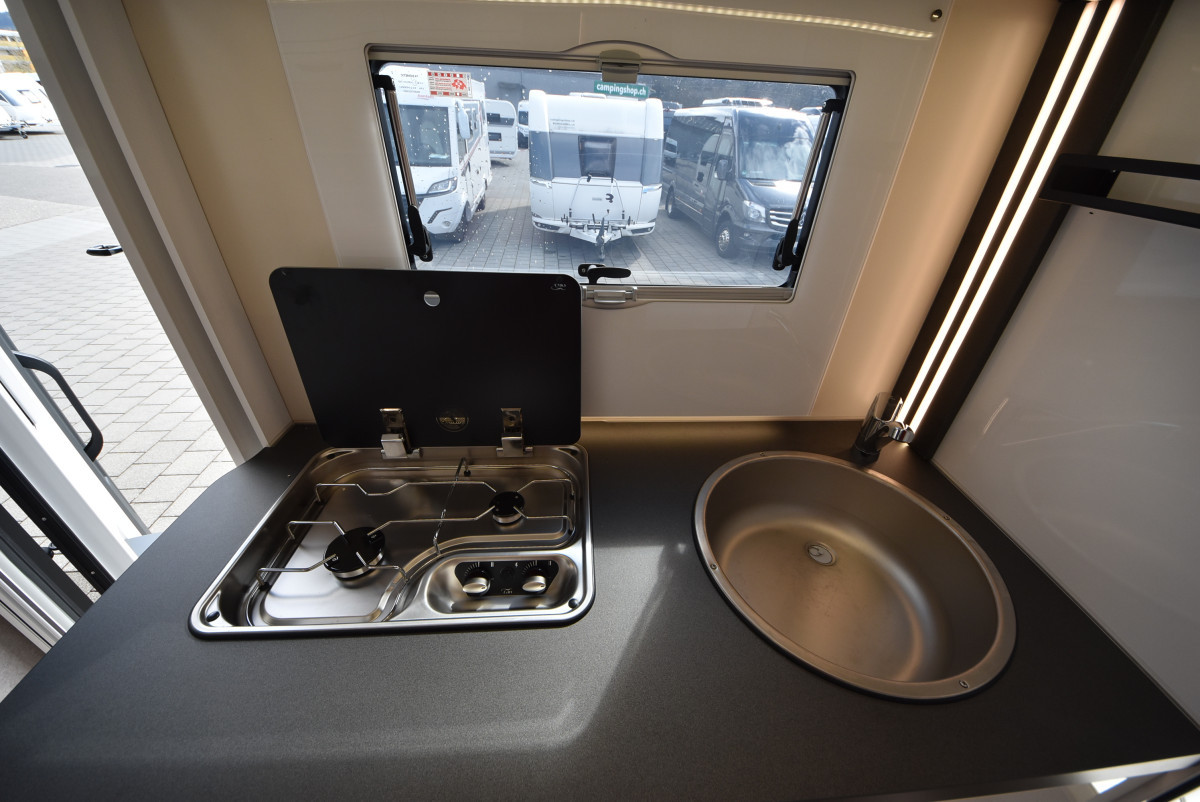 Forster-Reisemobile Alkoven FA 699 DVB - Bild 17