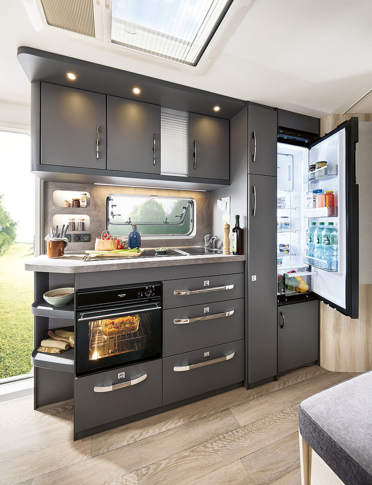 Hobby 545 KMF De Luxe - Bild 4