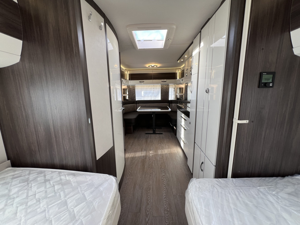 Hobby 560 UL Prestige - Image 20