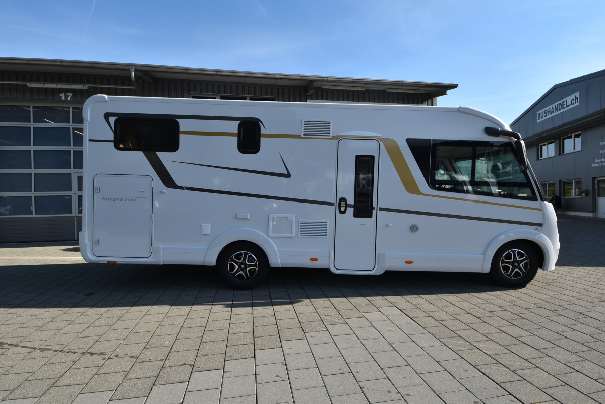 Eura Mobil Integra Line IL 720 EB - Immagine 2