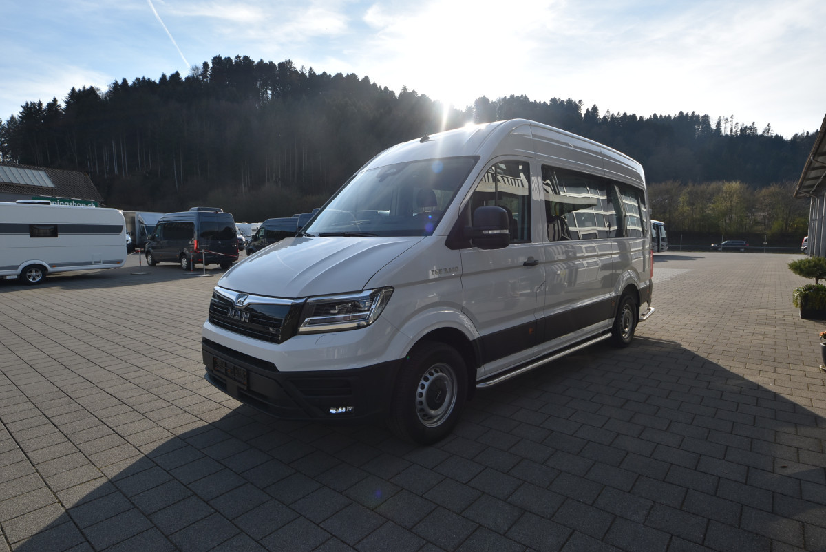 MAN TGE 3.140 Wheelchair-Accessible Bus - Image 5
