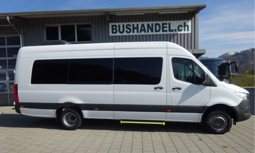 Mercedes 519 avec 17/21 places assises