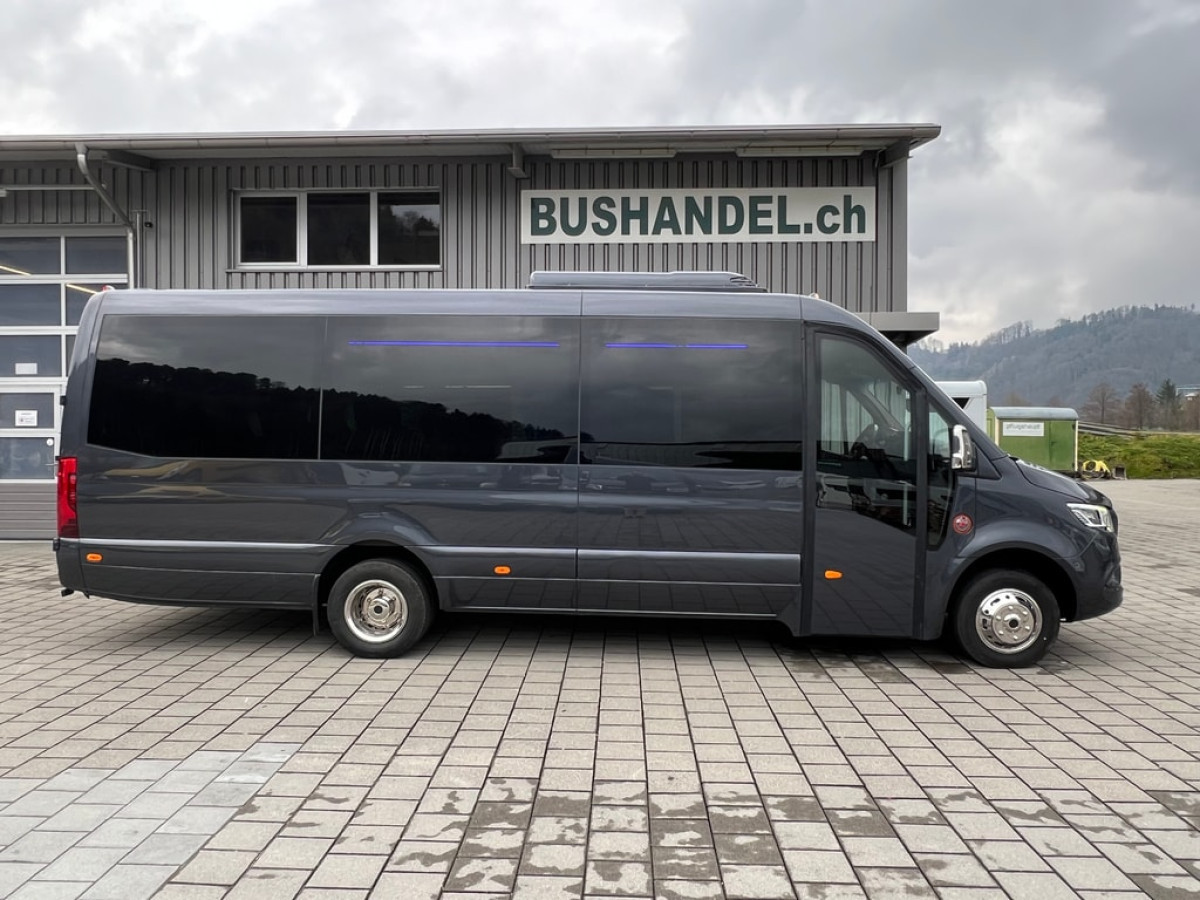 MERCEDES-BENZ Sprinter 519 VIP (F04) - Bild 2