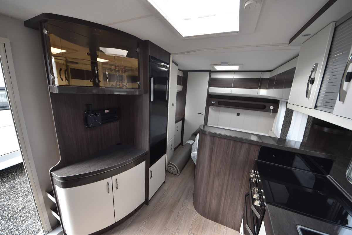 Hobby 720 KWFU Prestige - Bild 15
